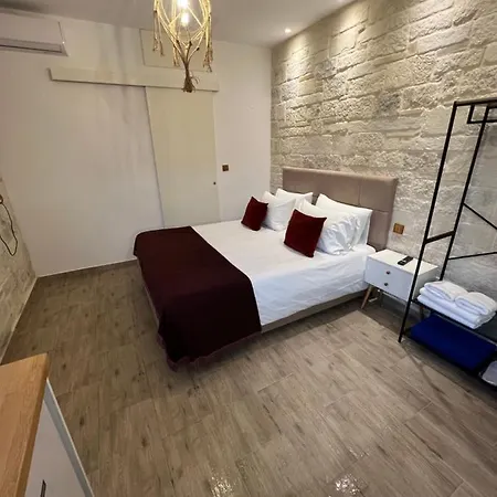 Cara Creta Beach House * Κολυμβάρι